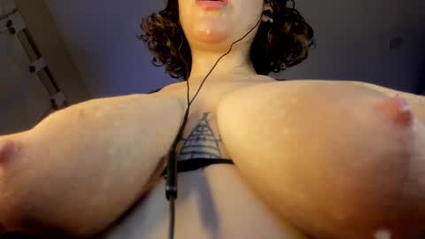 Snapshot of chernoevil666 chatting on 14, 1, 2025 Allyss online show from 14, 1, 2025