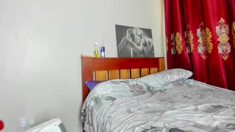 Snapshot of cherry_falls chatting on 26, 9, 2025 cherry_falls online show from 26, 9, 2025