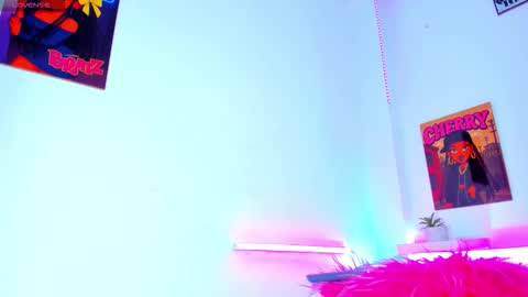 Snapshot of cherry_gate chatting on 31, 10, 2025 cherry_gate online show from 31, 10, 2025