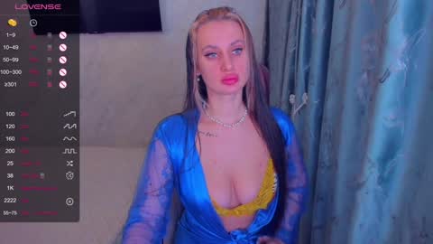 cherry_starrr online show from 11, 1, 2025