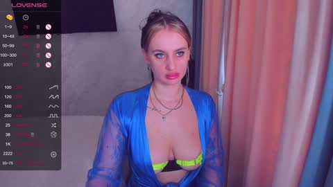 cherry_starrr online show from 31, 1, 2025