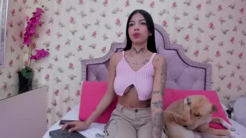 Snapshot of cherry_sussan chatting on 31, 1, 2025 Sussan Cherry online show from 31, 1, 2025