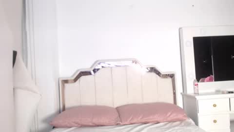 Snapshot of cherry_sussan chatting on 11, 9, 2025 Sussan Cherry online show from 11, 9, 2025