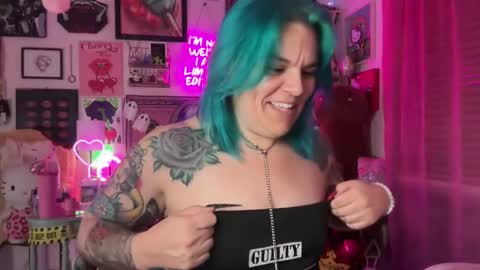 CherryBombBomb online show from 29, 10, 2025