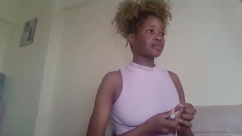 Cherryblossom2002 online show from 13, 3, 2026