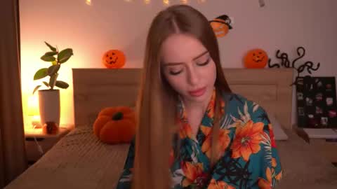 Snapshot of cherryblossom224 chatting on 24, 10, 2025 Alisha online show from 24, 10, 2025