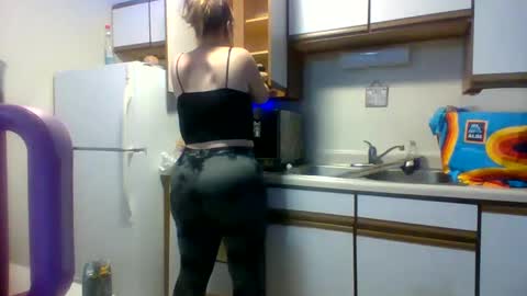 cherrybomb454 online show from 23, 9, 2025