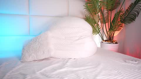 Julia online show from 13, 1, 2025