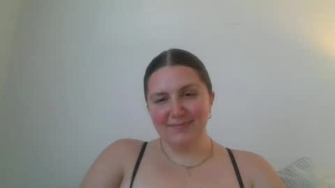 Snapshot of cherryjune chatting on 24, 9, 2025 CherryJune online show from 24, 9, 2025