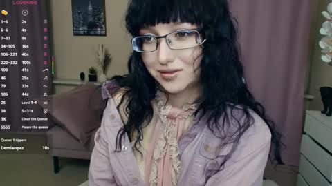 Isabel online show from 8, 5, 2026