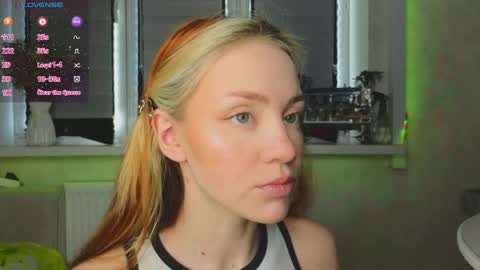 Snapshot of cherrypepperkiss chatting on 16, 5, 2026 Lysia online show from 16, 5, 2026