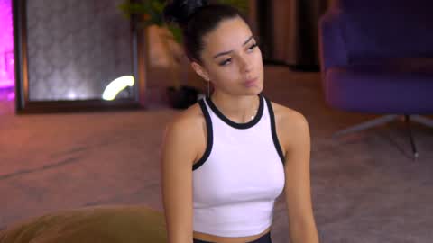 Selena online show from 11, 12, 2024