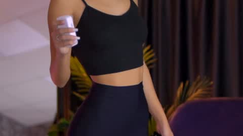 Selena online show from 13, 12, 2024