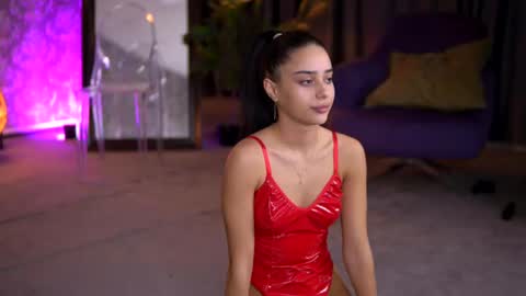 Selena online show from 21, 2, 2025