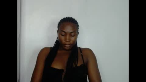 cherrywetpussy online show from 25, 6, 2026