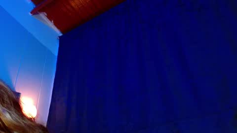 Snapshot of cherryyquen chatting on 24, 12, 2024 Cherry Queen online show from 24, 12, 2024