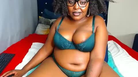 Snapshot of cherryyummy69 chatting on 27, 1, 2025 cherryyummy69 online show from 27, 1, 2025