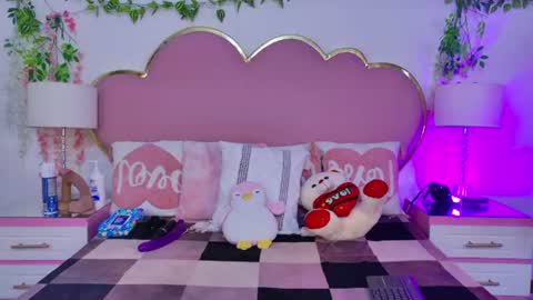 Snapshot of cherylandtoni chatting on 17, 7, 2026 CherylandToni online show from 17, 7, 2026