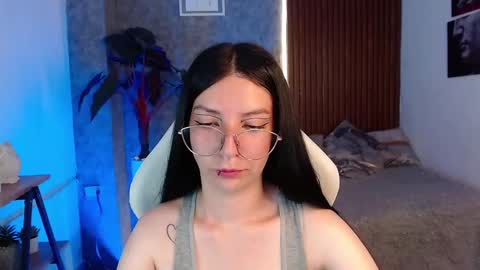 Chiara online show from 7, 3, 2025