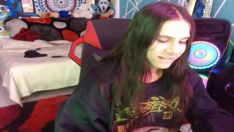 chico_explosivo online show from 16, 10, 2025