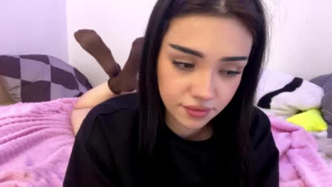 Snapshot of chiekodavanzo chatting on 8, 4, 2026 Becky online show from 8, 4, 2026