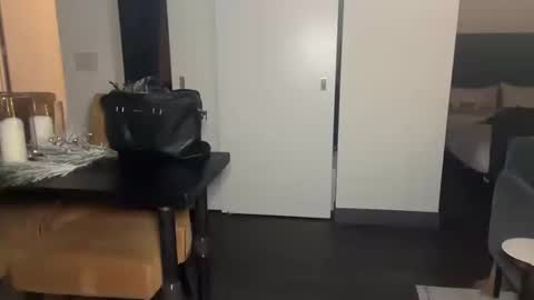 Snapshot of chiguy841 chatting on 28, 12, 2024 ChiGuy841 online show from 28, 12, 2024