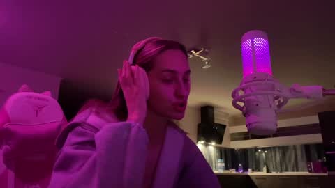 Goddess Vika - owner of all ur money online show from 13, 1, 2025