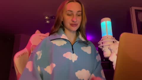 Goddess Vika - owner of all ur money online show from 24, 1, 2025