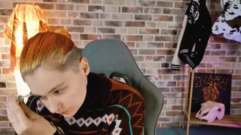 Snapshot of chillsnail_bro chatting on 29, 9, 2025 Bella online show from 29, 9, 2025