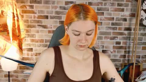 Snapshot of chillsnail_bro chatting on 4, 10, 2025 Bella online show from 4, 10, 2025