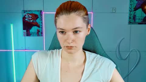 Snapshot of chillsnail_bro chatting on 6, 10, 2025 Bella online show from 6, 10, 2025