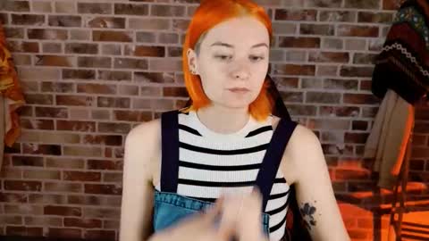Snapshot of chillsnail_bro chatting on 13, 10, 2025 Bella online show from 13, 10, 2025