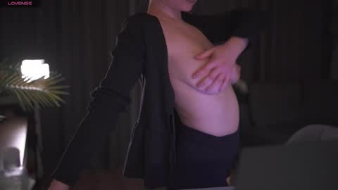 chillwithstacy online show from 24, 3, 2026