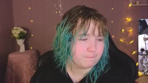 Snapshot of chimberwol chatting on 7, 2, 2026 Chim-Chim online show from 7, 2, 2026