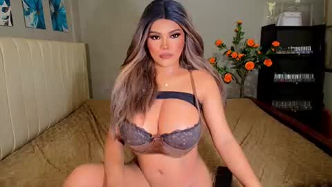 chinita_titi online show from 24, 7, 2026
