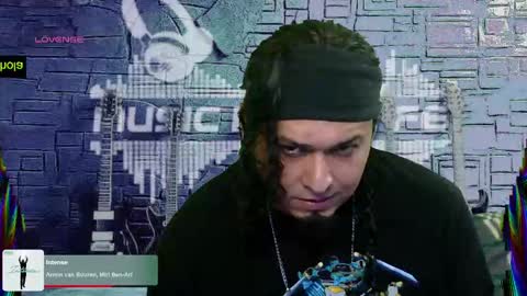 Snapshot of chinoroz chatting on 28, 2, 2025 Enrique online show from 28, 2, 2025