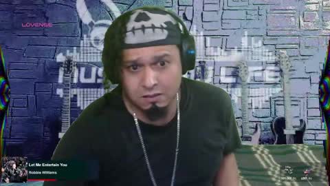 Snapshot of chinoroz chatting on 7, 3, 2025 Enrique online show from 7, 3, 2025