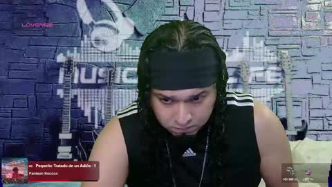 Snapshot of chinoroz chatting on 10, 3, 2025 Enrique online show from 10, 3, 2025