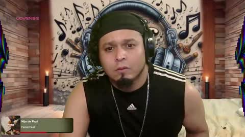 Snapshot of chinoroz chatting on 11, 3, 2025 Enrique online show from 11, 3, 2025