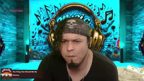 Snapshot of chinoroz chatting on 11, 3, 2025 Enrique online show from 11, 3, 2025