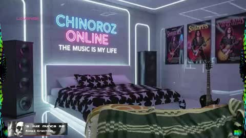 Snapshot of chinoroz chatting on 12, 10, 2025 Enrique online show from 12, 10, 2025