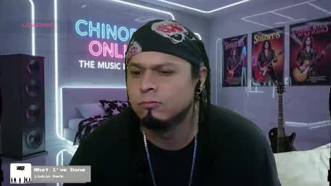 Snapshot of chinoroz chatting on 17, 10, 2025 Enrique online show from 17, 10, 2025