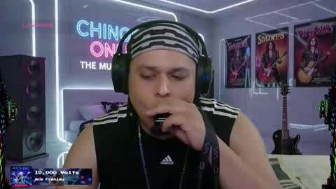 Snapshot of chinoroz chatting on 19, 10, 2025 Enrique online show from 19, 10, 2025