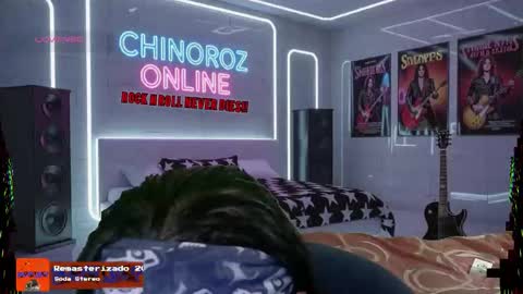 Snapshot of chinoroz chatting on 7, 11, 2025 Enrique online show from 7, 11, 2025