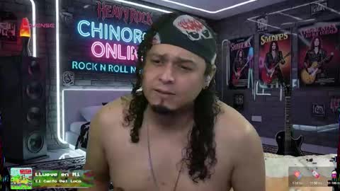 Snapshot of chinoroz chatting on 18, 11, 2025 Enrique online show from 18, 11, 2025