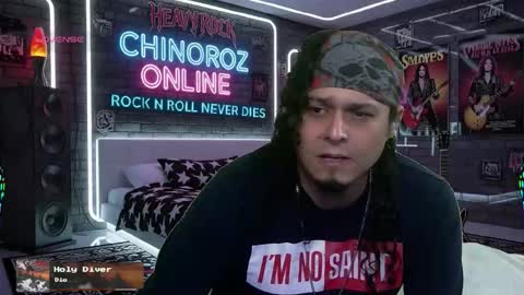 Snapshot of chinoroz chatting on 2, 12, 2025 Enrique online show from 2, 12, 2025