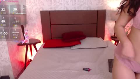 Chloe  online show from 3, 3, 2026