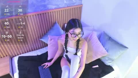 Snapshot of chloe_bluee_ chatting on 23, 2, 2026 chloe_bluee_ online show from 23, 2, 2026