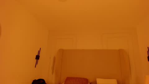 Chloe online show from 17, 12, 2025