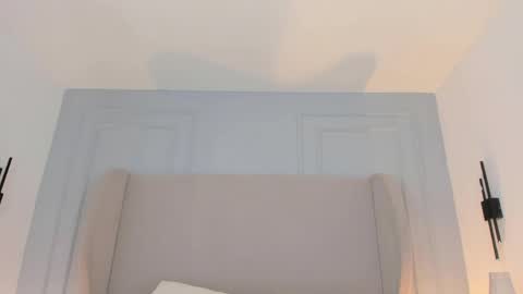 Chloe online show from 19, 4, 2026